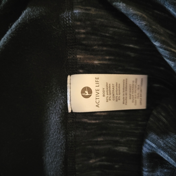 90 Degrees top - Picture 5 of 5